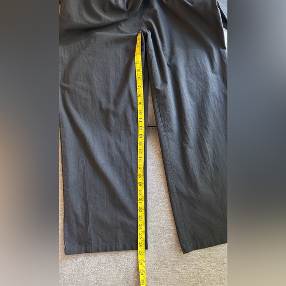 Black Jumpsuit, elastic waist, Size M - Picture 13 of 14